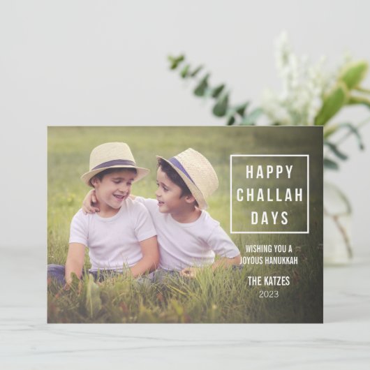 Happy Challah Days | Modern Hanukkah-fotokaart Feestdagenkaart (Staand voorkant)