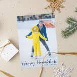 Happy Chanoeka foto Trendy Verticaal Blauw Script Feestdagenkaart<br><div class="desc">Moderne aanpasbare Joodse volledige foto verticale Chanoeka kaart met een winterfoto van uw kind of gezin met blauwe script overlay. Voeg je favoriete Chanoeka-afbeelding toe en pas je eigen Happy Chanoeka-boodschap van liefde en licht aan.</div>