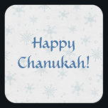 Happy Chanukah Snow Vierkante Sticker<br><div class="desc">winterontwerp op een eenvoudige Chanoeka sticker. Vallende sneeuw met grote sneeuwvlokken op een benarde witte achtergrond. Tekst leest HAPPY CHANUKAH! Met een beetje hulp van mijn vrienden bij www.scrappindoodles.com. Van My_Christmas_Shoppe door She Wolf Medicine.</div>