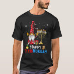 Happy Chrismukkah Gnome Christmas Chanoeka T-shirt<br><div class="desc">Grappig Gnomes Chanoeka Design,  met schattig drie tuin Gnomie,  kerstverlichting,  het dragen van menora en dreidel op een Feestelijke joodse Holiday Lights Ornament Decor,  Great Chanoeka Holiday Gift.</div>