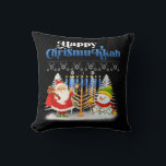Happy Chrismukkah Jewish Kersthanukkah Kussen<br><div class="desc">Kerstkerstjongens Kinder Mannen. Grappig Humor grafisch t-shirt voor degenen die geloven in Santa Claus,  love Deer,  Reindeer,  Elf,  Elves,  zingende liedjes,  feestversieringen,  boom,  pet,  sokken Dit kerstt-shirt met een grafisch cadeau is geweldig voor Kerstmis</div>