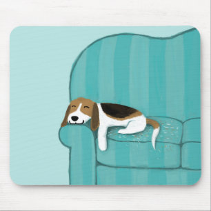 Happy Couch Dog - Cute Beagle Pet Art Illustratie Muismat