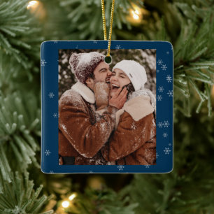 Happy Couple CUSTOM Duitse Blauwe Sneeuw Kerstmis Keramisch Ornament