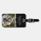 Happy Couple Photo Silver Ribbon Jubileum Bagagelabel (Voorkant horizontaal)