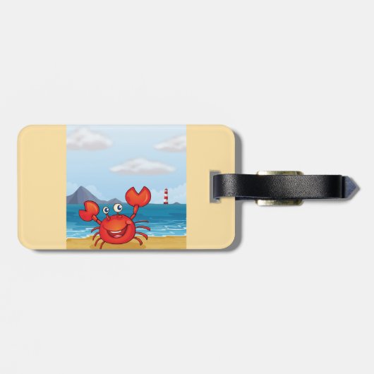 Happy Crab on Beach with Lighthouse Bagagelabel (Achterkant horizontaal)