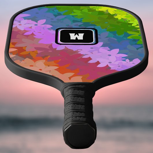 Happy Crazy Retro Regenboogbloemen met Initiaal Pickleball Paddle