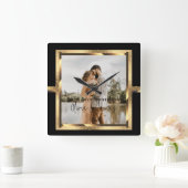 Happy Custom Year Jubileum, zwart en goud Vierkante Klok (Huis)
