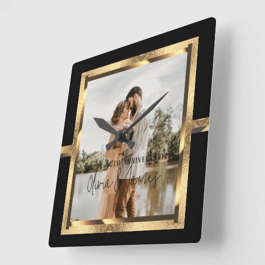 Happy Custom Year Jubileum, zwart en goud Vierkante Klok (Hoek)