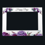 Happy Days  Paarse Bloemen Magnetisch Fotolijstje<br><div class="desc">Pas het lijst aan met één tekstregel. Voeg locatie,  jaar,  evenement of namen toe zoals gewenst. Lijst uw gelukkige dagen gedenkwaardige momenten in dit originele paarse bloemenfoto-lijst. Leg die speciale gelegenheden vast</div>
