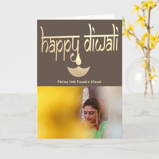 Happy Diwali Foto op maat van goud en aarde Kaart (Gele Bloem)