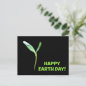 Happy Earth Day Nieuwe Groei Zaailing Zwart Briefkaart (Staand voorkant)