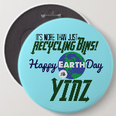 Happy Earth Day Yinz Mega Button Pin - Blue (Voorkant /achterkant)
