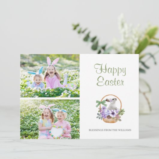 Happy Easter Bunny in Basket 2 Foto Feestdagenkaart (Staand voorkant)