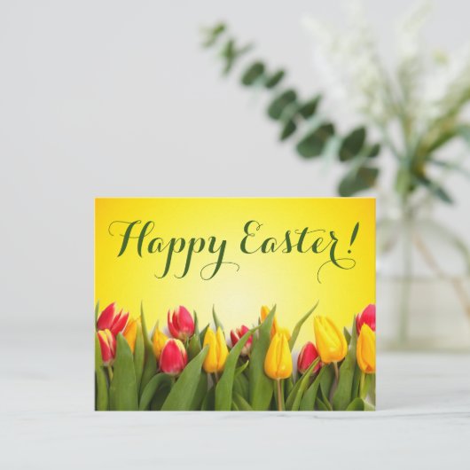 Happy Easter Colorful Spring Tulips Script Briefkaart (Staand voorkant)