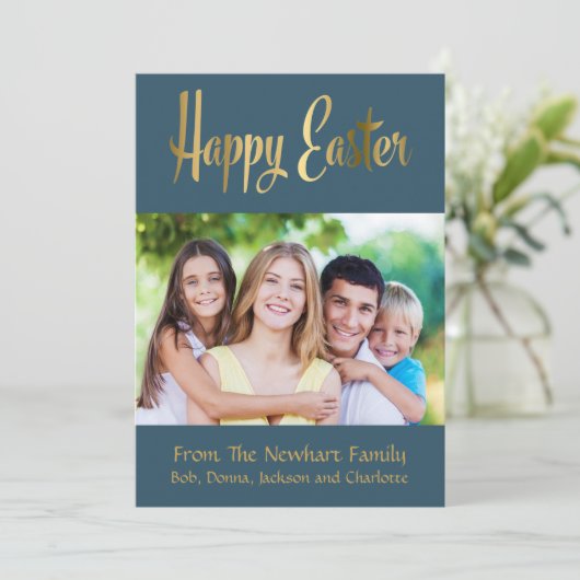 Happy Easter Gold Script Aangepaste foto Feestdagenkaart (Staand voorkant)