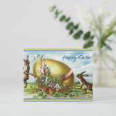 Happy Easter  konijnen met reuzenei Feestdagenkaart (Staand voorkant)