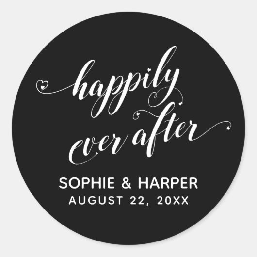 Happy Ever After Hearts Script Wit op Zwart Ronde Sticker (Voorkant)