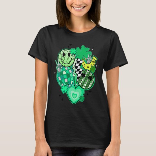 Happy Face And Disco Ball Lucky Shamrock C Patrick T-shirt (Voorkant)