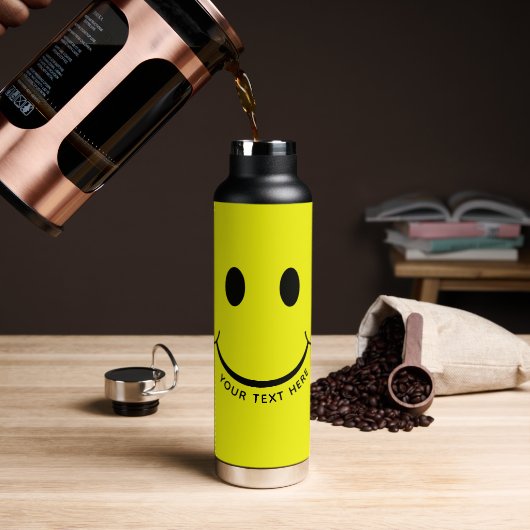 Happy Face Graphic Personalize Yellow Waterfles (Koffie)