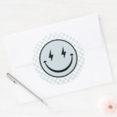 Happy Face Groovy Blue Check Boy Verjaardag Ronde Sticker (Envelop)