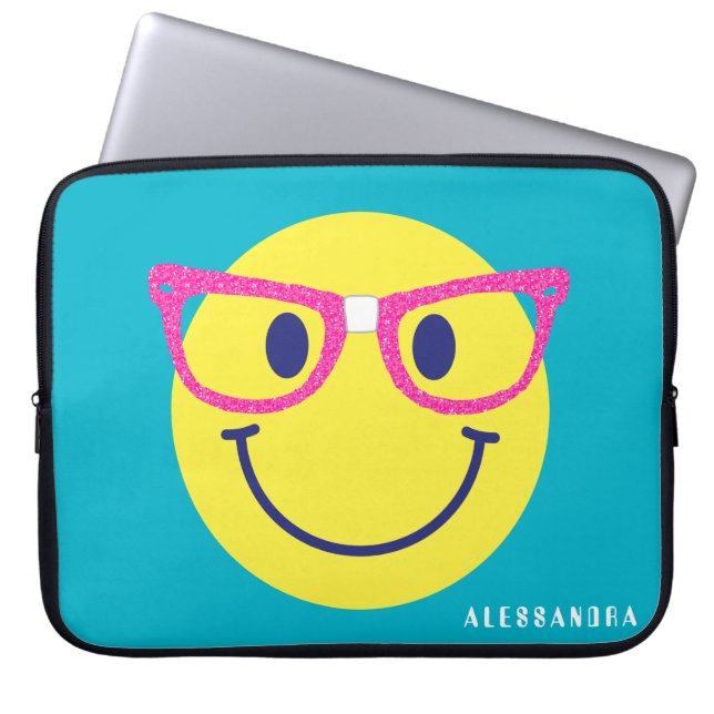 Happy Face Nerd Blauwgroen & Roze Gepersonaliseerd Laptop Sleeve (Voorkant)
