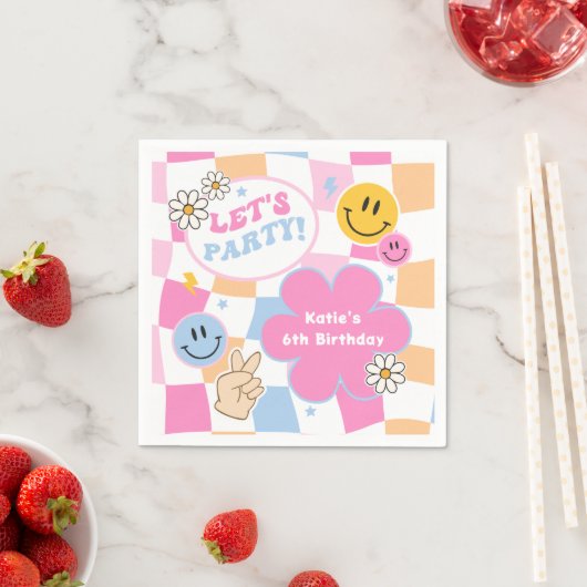 Happy Face Smile Groovy Checkered Verjaardag Servet (Insitu)