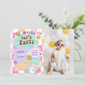 Happy Face Smile Groovy Checkered Verjaardagsfoto Kaart (Staand voorkant)