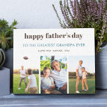 Happy Fathers Day Grandpa en 3 Photo Strip Canvas Afdruk<br><div class="desc">Stijlvol en gepersonaliseerd verpakt canvas voor opa op vaderdag. Het fotomalplaatje is opstelling voor u om 3 van uw favoriete foto's toe te voegen en u kunt evenveel van de tekst ook uitgeven aangezien u wenst. Op dit moment luidt de tekst: "gelukkig vaderdag tot de grootste opa ooit - ik...</div>