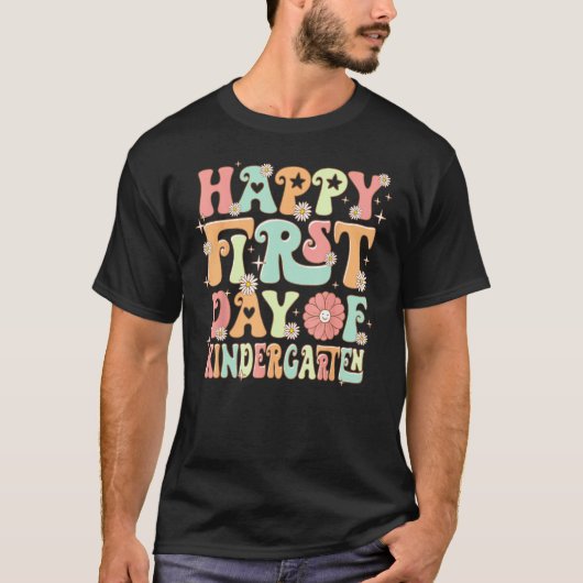 Happy First Day Of Kindergarten Teacher Back To Sc T-shirt (Voorkant)
