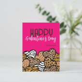 Happy Galentines Day Pink Animal Print Harten Naam Feestdagenkaart (Staand voorkant)