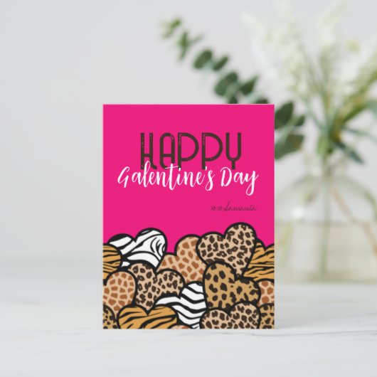 Happy Galentines Day Pink Animal Print Harten Naam Feestdagenkaart (Staand voorkant)