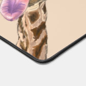 Happy Giraffe Custom Kleur en Tekst Funny Desk Mat (Hoek)