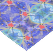 Happy Girl met vogels - Joy - Fun Tafelkleed (Gekanteld)