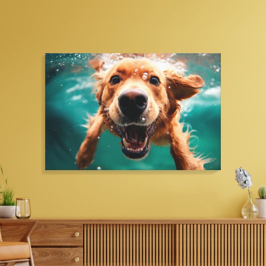 Happy Golden Retriever zwemmen onder water Canvas Afdruk (Insitu (Woonkamer))