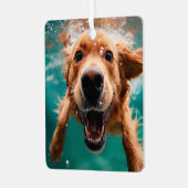 Happy Golden Retriever zwemmen onder water Metalen Ornament (Voorkant links)