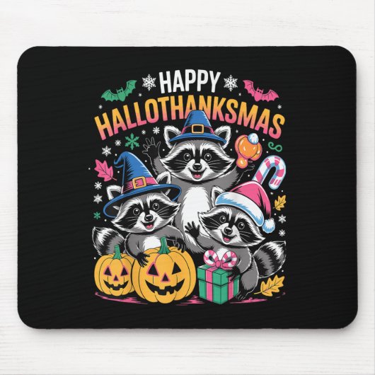 Happy Hallothanksmas Raccoon Halloween Merry Chris Muismat (Voorkant)