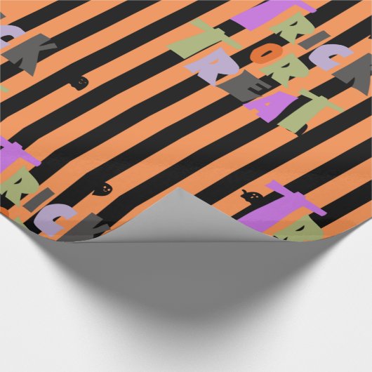 Happy Halloween Cute-hosts Cadeaupapier (Hoek)