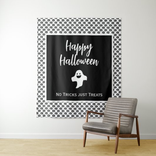 Happy Halloween geest boo, geen trucs behandelen a Wandkleed (In situ)