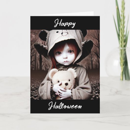 Happy Halloween | Griezelig kind met teddybeer Kaart (Voorkant)