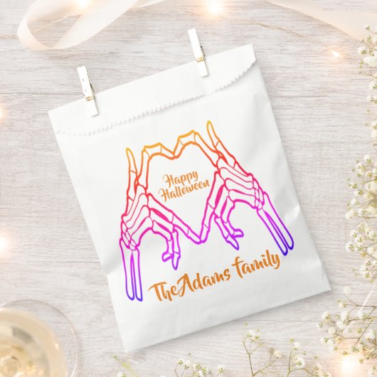 Happy Halloween Modern Script Custom Halloween Bedankzakje (Geknipt)