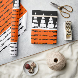 Happy Halloween Sinaasappel Zwart gepersonaliseerd Cadeaupapier