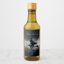 Happy Halloween-vliegende heks gepersonaliseerd Wijn Etiket