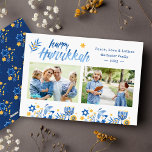 Happy Hanukkah 2 Foto Joods Festive Feestdagenkaart<br><div class="desc">Verzend uw Gewenst met deze Kaart van de Vakantie van de Foto die een Waterverf het Tevreden Manuscript van de Hanoeka en Joodse Symbolen van de Vakantie kenmerkt om uw groetbericht te benadrukken.</div>