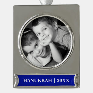 Happy Hanukkah. Aangepaste foto Hanukkah Verzilverd Banner Ornament