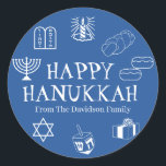 Happy Hanukkah blauw wit cadeautje met de naam Ronde Sticker<br><div class="desc">Happy Chanoeka,  pas familienaam cadeau gunst stickers Happy Chanoeka,  Happy Chanoeka,  Chanoeka Sameach!,  Chag Sameach!,  Chag Urim Sameach! Blauw-wit</div>