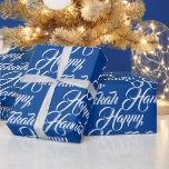 Happy Hanukkah blauw wit Joods elegant script Cadeaupapier<br><div class="desc">Gelukkig Chanoeka blauw en wit Joods Vakantie elegant script patroon cadeau Wrapping Paper. Wit scripttekstpatroon op blauwe achtergrondkleur.</div>