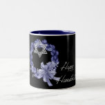 Happy Hanukkah Blue Wreath & Star Coffee/Tea Mok<br><div class="desc">Dat zou een goed cadeau zijn. Vul het op met gouden munten of andere trinkets.</div>