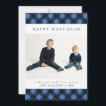 Happy Hanukkah Buffalo-speldenkaart voor Kerstmis Feestdagenkaart<br><div class="desc">Geef deze klassieke blauwe en zwarte buffelkaart een persoonlijk tintje met uw eigen begroeting en prachtige foto's om uw vrienden en familie deze vakantieperiode te laten genieten van hun vreugde.</div>