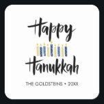 Happy Hanukkah Candles blue yellow vakantie Vierkante Sticker<br><div class="desc">Verzegel je Hanukkah mailing of je cadeau voor de feestdagen met deze grappige stickers met 'Happy Hanukkah' in moderne geborstelde typografie en een decor kaarsen in geel en blauw. Voeg jouw naam of bericht toe gebruikend de sjabloon</div>