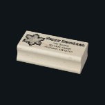 Happy Hanukkah Chanukah Snowflake Jewish Holiday Rubberstempel<br><div class="desc">Rubber stempel bevat een originele markeringsafbeelding van een gebakken sneeuwvlokkoekje. Geweldig voor vakantie-mailing,  scrapbooking en het maken! Pas uw gegevens gewoon aan.</div>